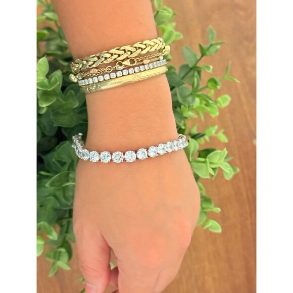 Shiny/Sparkly Cz China Bracelet - Picture 6 of 6